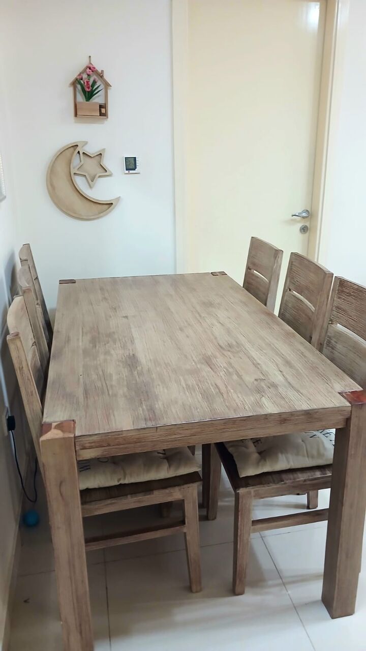 Sharjah, Furniture, Household Item In Good Condition Sale In Mowillah Commercial Sharjah
