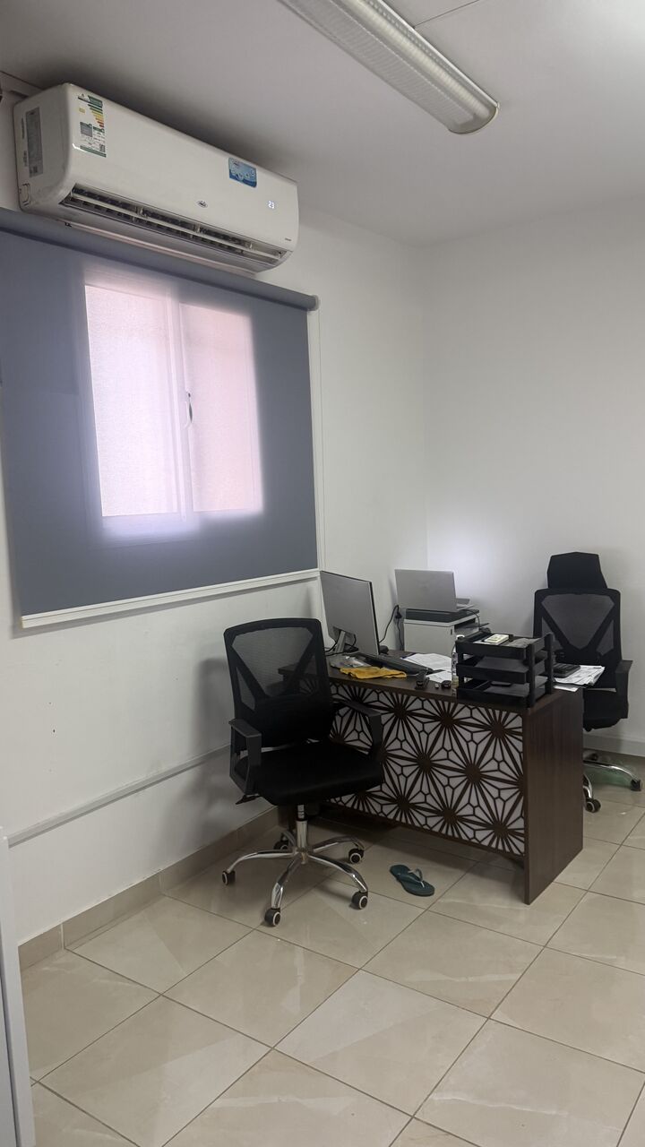 Jeddah, Offices, SAR 1250,  30 Sq. Meter,  A Sharing Office Space Is Available For Rent.