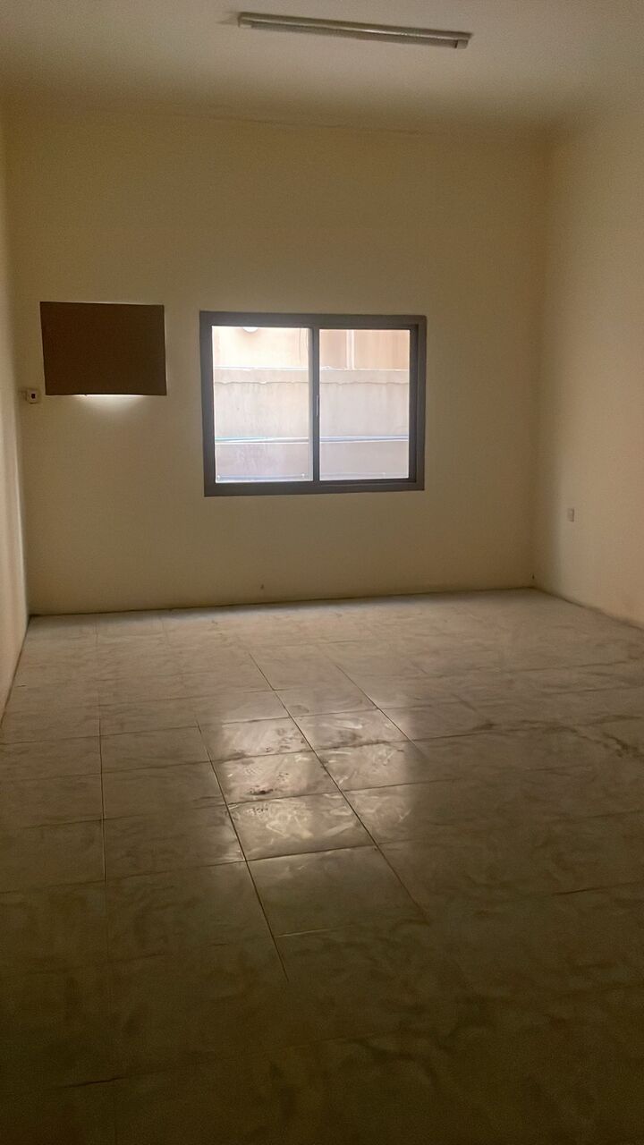 Hidd, Apartments, Flats, Houses & Villas, BHD 220/month,  3 BR,  Spacious Flat For Rent In Hidd