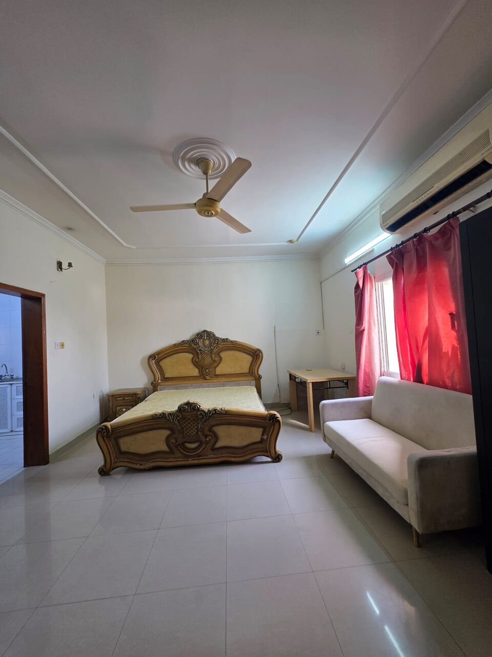 Manama, Rooms for Rent, BHD 180/month,  Studio