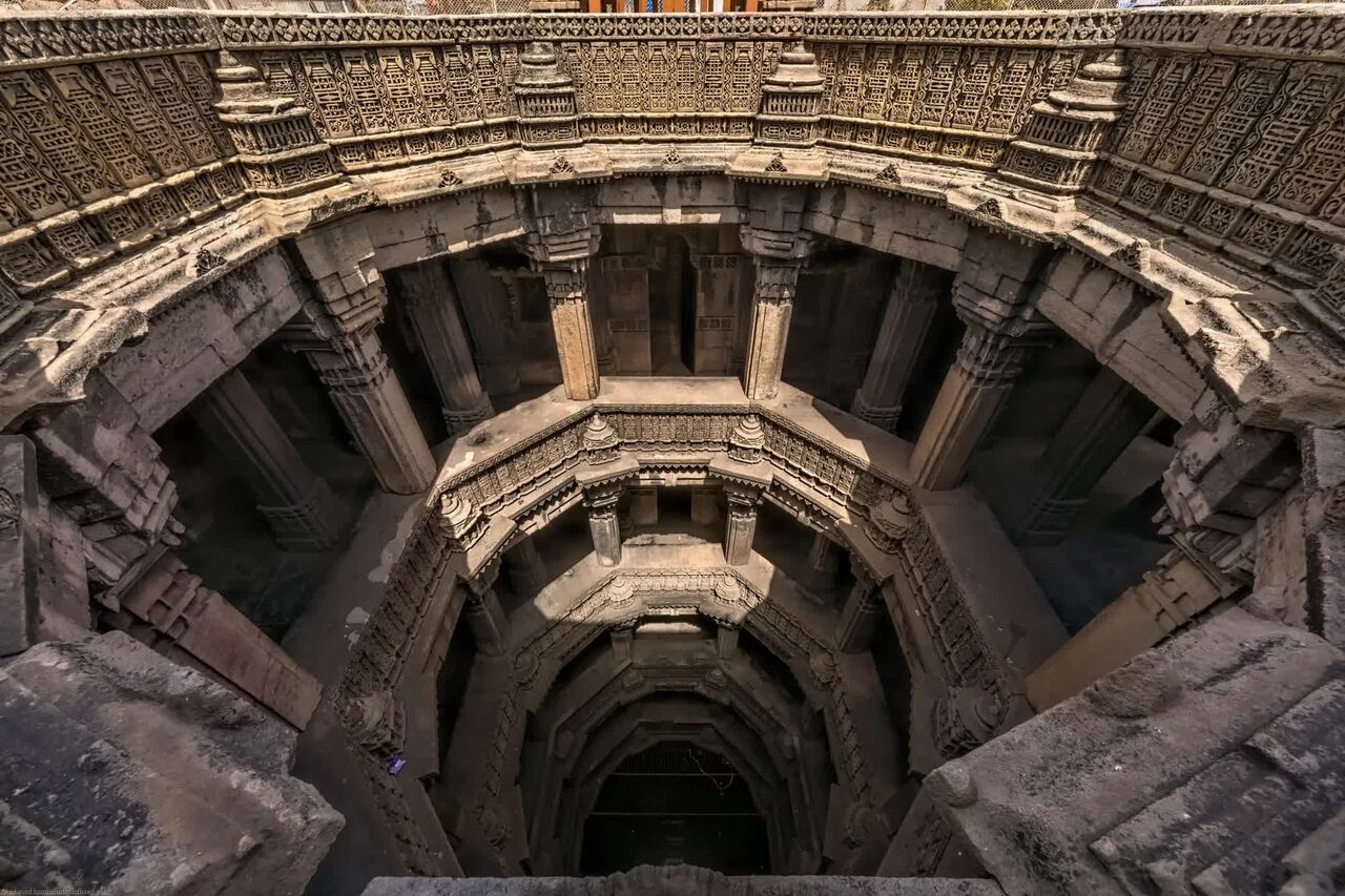 Ahmedabad, Travel, Explore Adalaj Ni Vav: A Complete Guide To Its Heritage, Intricate Carvings, And Travel In