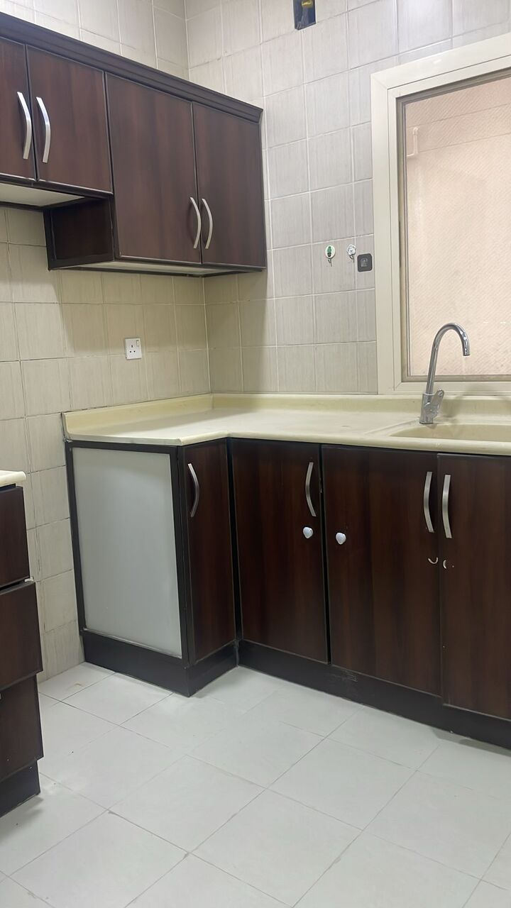 Busaiteen, Apartments, Flats, Houses & Villas, BHD 240/month,  2 BR,  Flat For Rent In Busaiteen