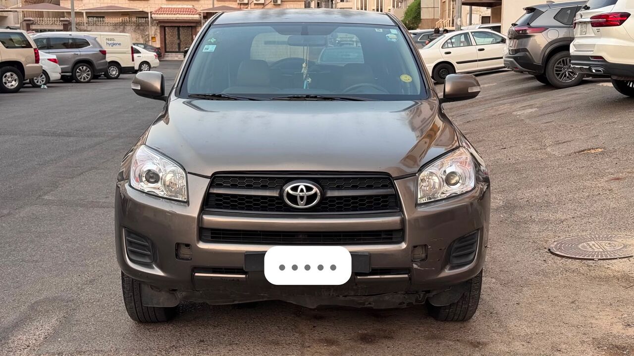Jeddah, Vehicles, Cars & Trucks , SAR 24000,  Toyota RAV4,  2011,  Automatic,  360000 KM,    In Good Condition For Sale.