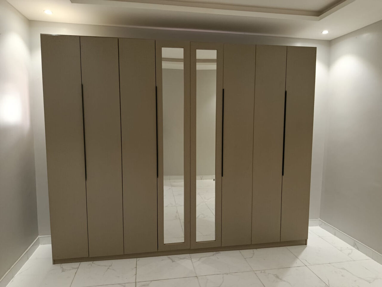 Jeddah, Furniture, SAR 3500,  Bedroom Set Avalible