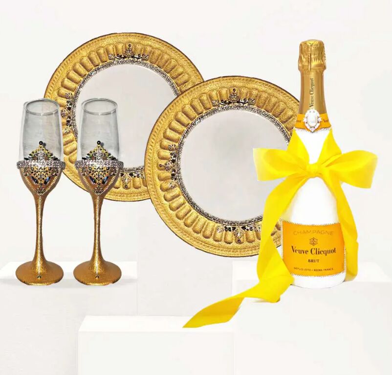 Washington DC, Food & Drink, Veuve Clicquot Gift Set &ndash; Luxury Champagne Gift Collection