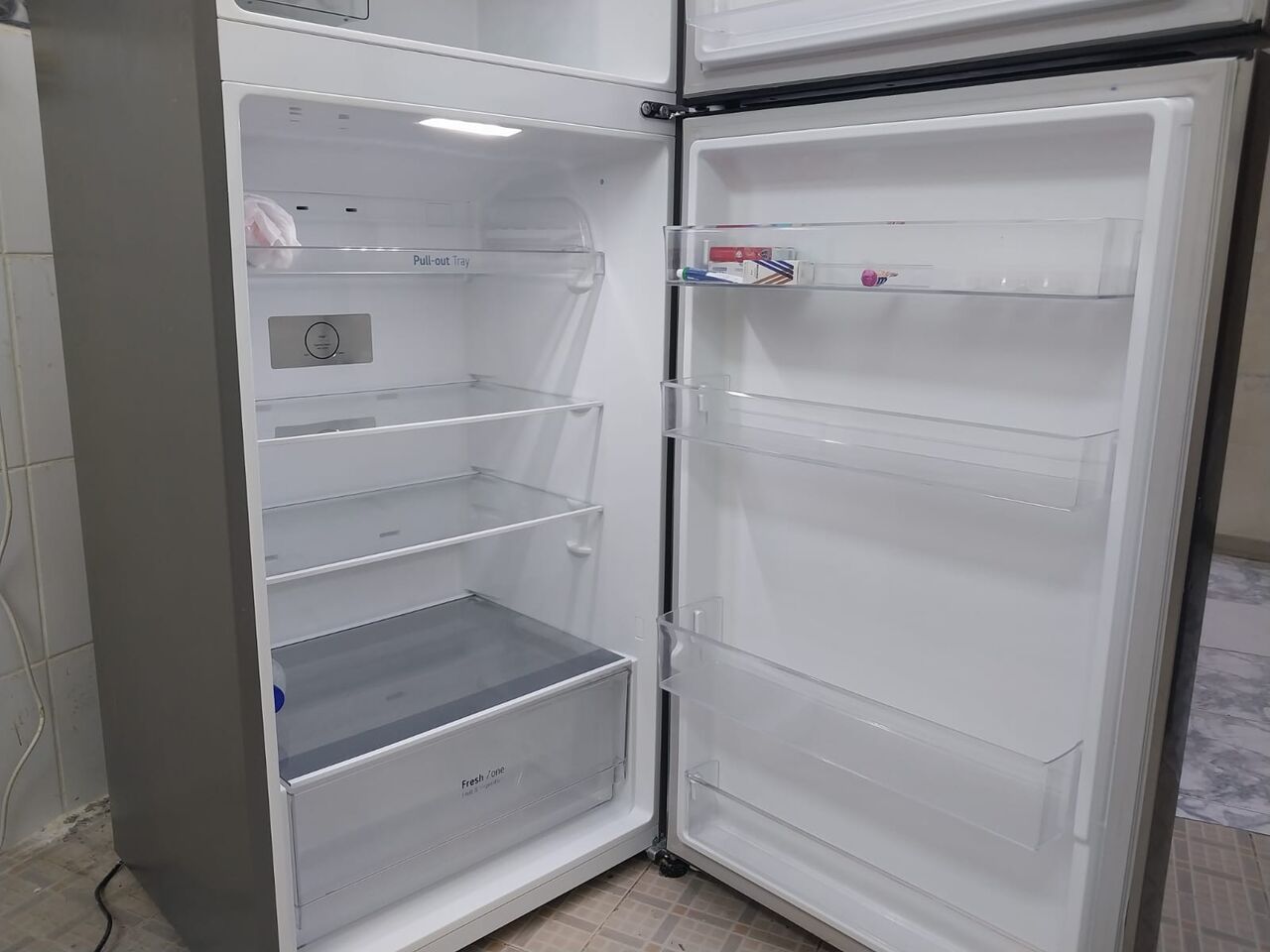 Manama, Household Items, BHD 110,  FRIDGE AND VACUME CLEANER FOR SALE
