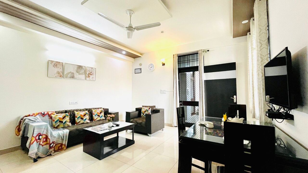 Gurgaon, Apartments, Flats, Houses & Villas, INR 6500/day,  Furnished,  2 BR,  950 Sq. Meter,  Two Bedroom Apartment Jaipur