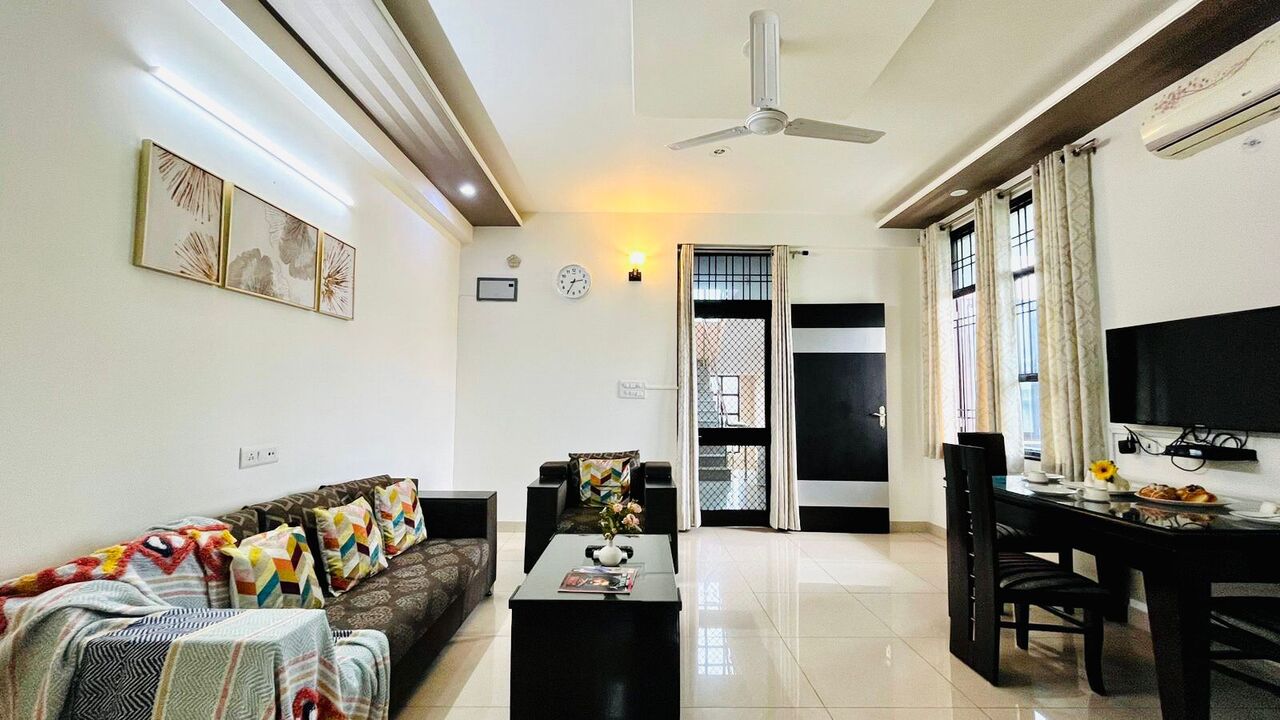 Gurgaon, Apartments, Flats, Houses & Villas, INR 6500/day,  Furnished,  2 BR,  950 Sq. Meter,  Two Bedroom Apartment Jaipur
