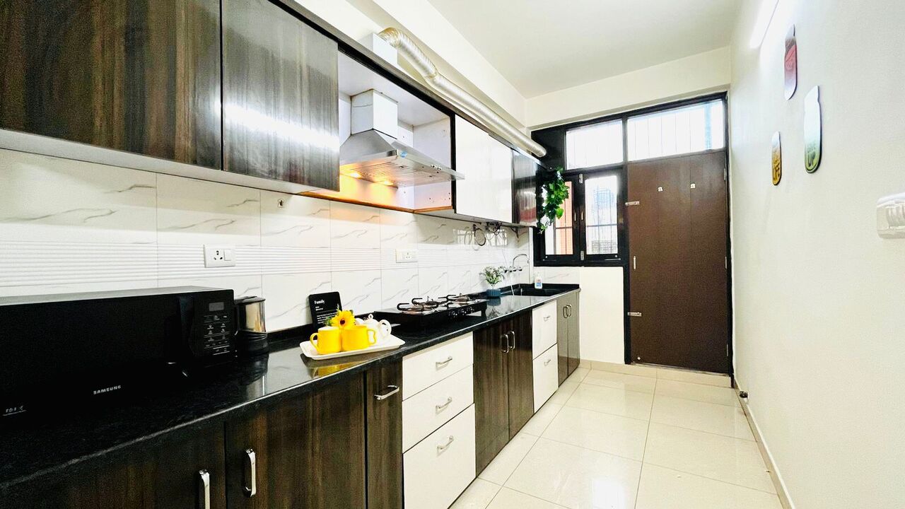 Gurgaon, Apartments, Flats, Houses & Villas, INR 6500/day,  Furnished,  2 BR,  950 Sq. Meter,  Two Bedroom Apartment Jaipur