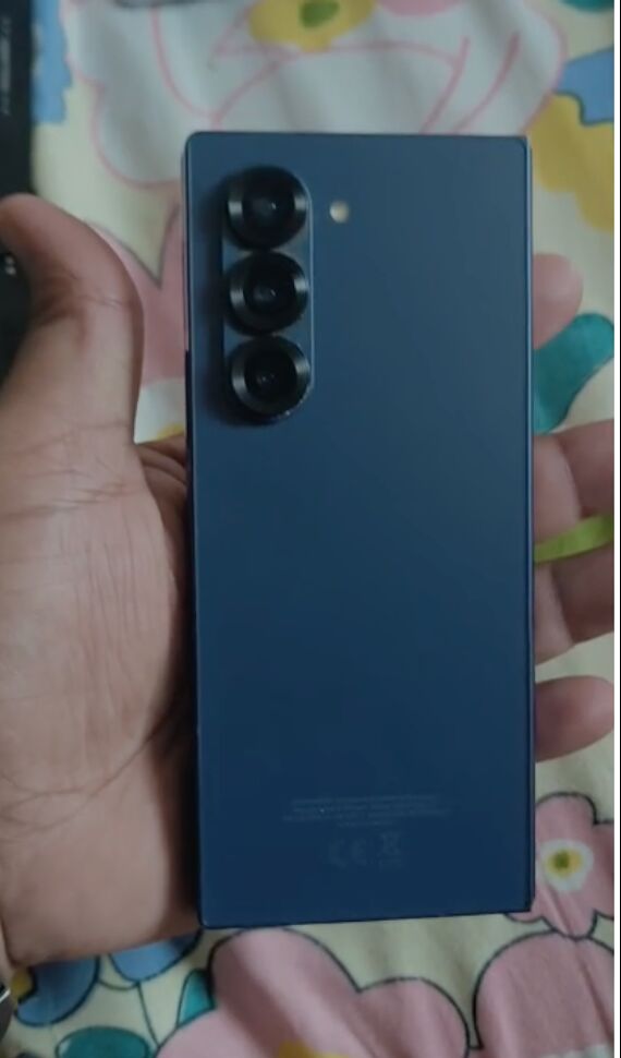 Jeddah, Mobile Phones, SAR 3800,  Samsung Galaxy Z Fold6 | 3800 SAR | With Cover Excellent Condition