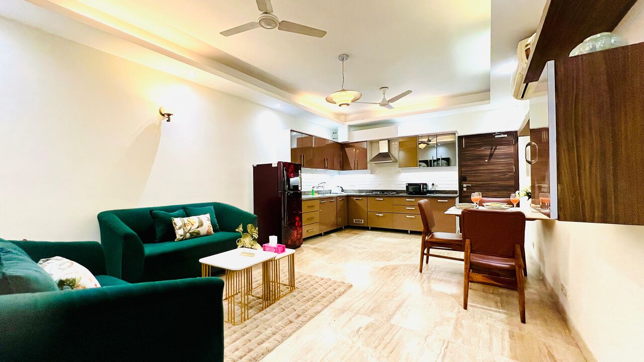 New Delhi, Housing Exchanges, INR 11849/day,  2 BR,  1200 Sq. Feet,  Modern 2BHK - New Friends Colony - Balcony, Parking