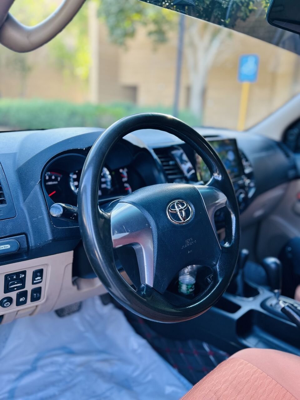 Riyadh, Vehicles, Cars & Trucks , SAR 39500,  Toyota Fortuner,  2014,  Automatic,  330000 KM,   4 WHEEL DRIVE  MODEL NEAT CAR FOR SALE
