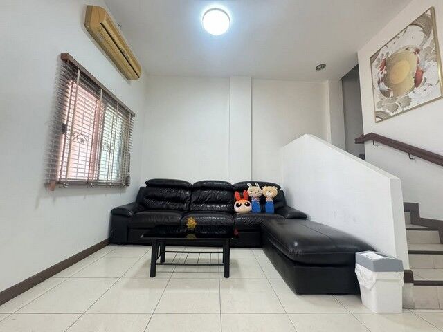 Bangkok, Real Estate For Sale, THB 7590000,  4 BR,  20 Sq. Feet,  3-story Townhome For Sale, Near MRT Tha Phra Station, Only 300 Meters, Near The Mall Tha