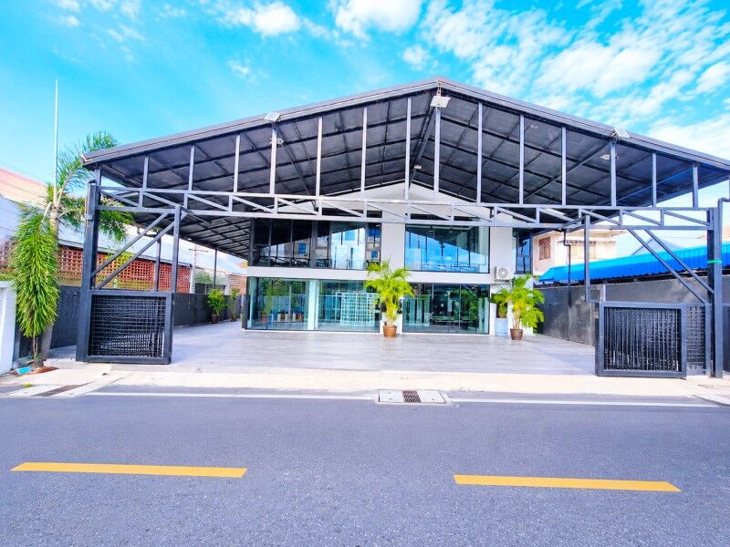 Bangkok, Villas, THB 119997,  150 Sq. Feet,  2-story Office Building For Rent, Parking For 12 Cars, MRT Chok Chai 4 1.86 Km., MRT