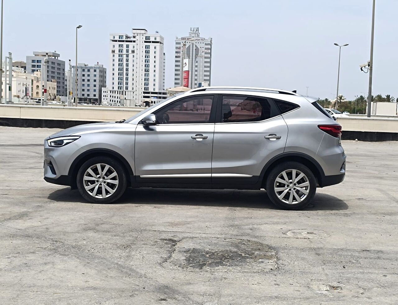 Manama, Vehicles, Cars & Trucks , BHD 3700,  MGZS,  2022,  Automatic,  78000 KM,  EXCELLANT CONDITION