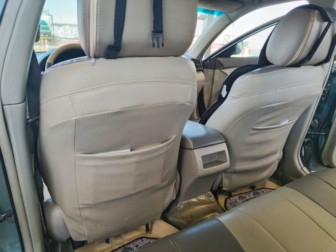 Riyadh, Vehicles, Cars & Trucks , SAR 30000,  Toyota Camry,  2010,  Automatic,  179132 KM,  For Final Exit