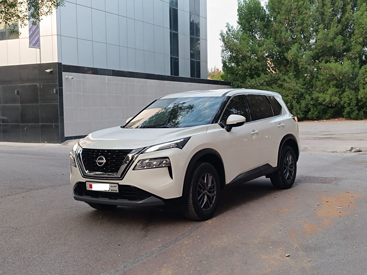 Manama, Vehicles, Cars & Trucks , BHD 7700,  NISSAN X-TRAIL,  2023,  Automatic,  34000 KM,  AGENCY SERVICE
