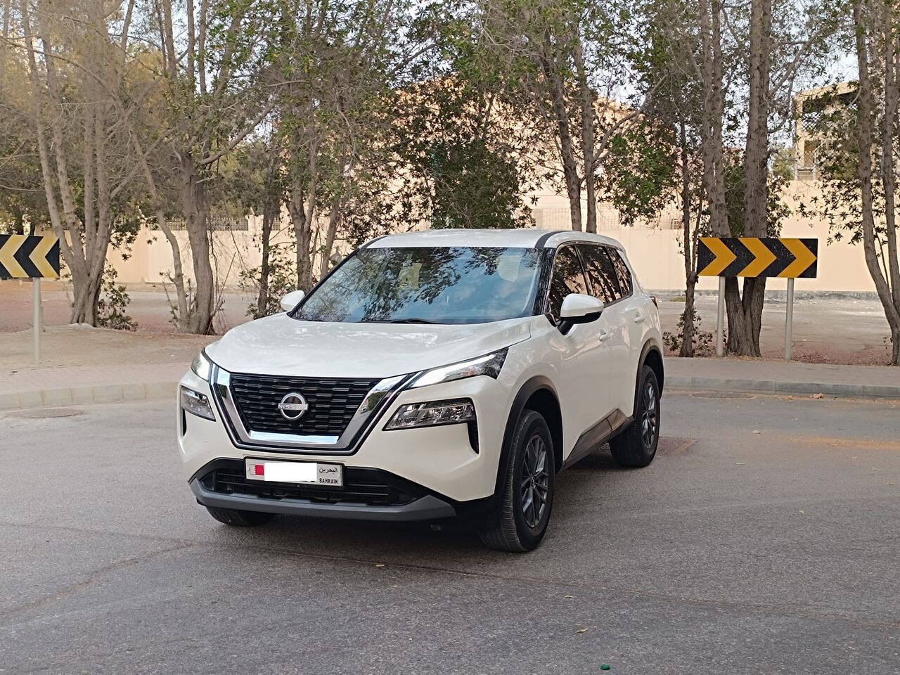 Manama, Vehicles, Cars & Trucks , BHD 7700,  NISSAN X-TRAIL,  2023,  Automatic,  34000 KM,  AGENCY SERVICE