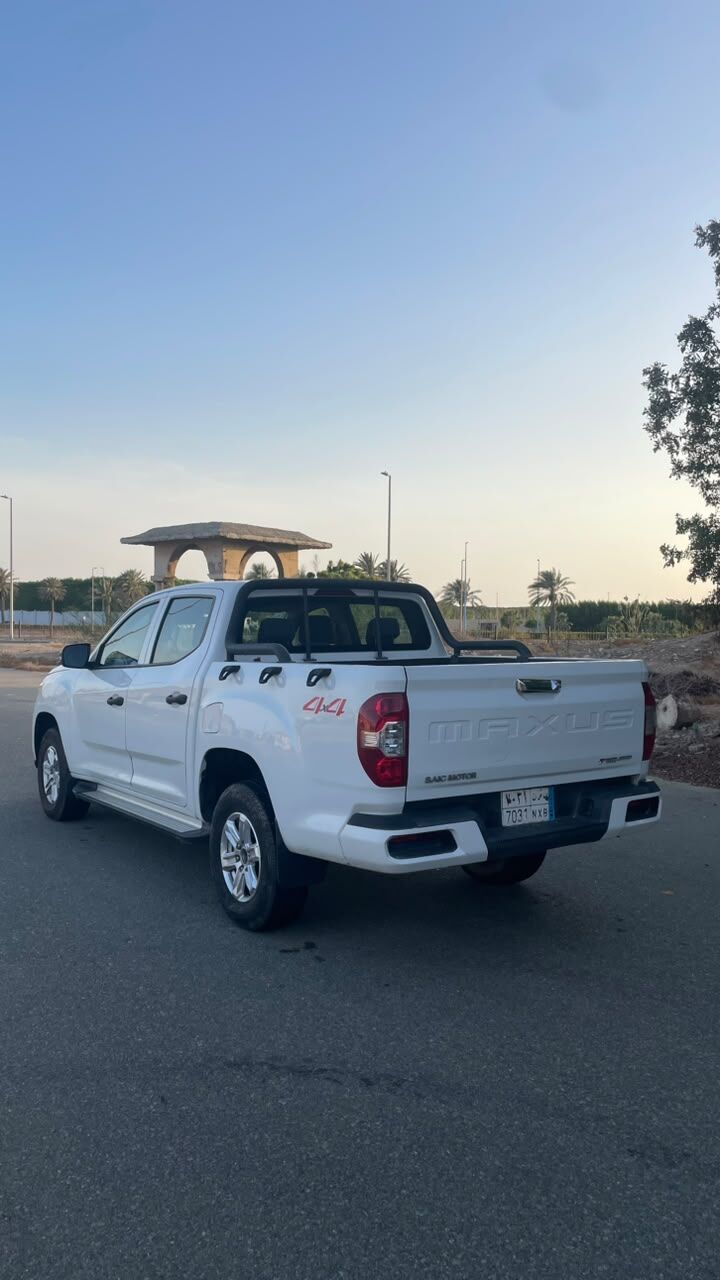 Jeddah, Vehicles, Cars & Trucks , SAR 34500,  Maxus T70,  2023,  Manual,  158000 KM,