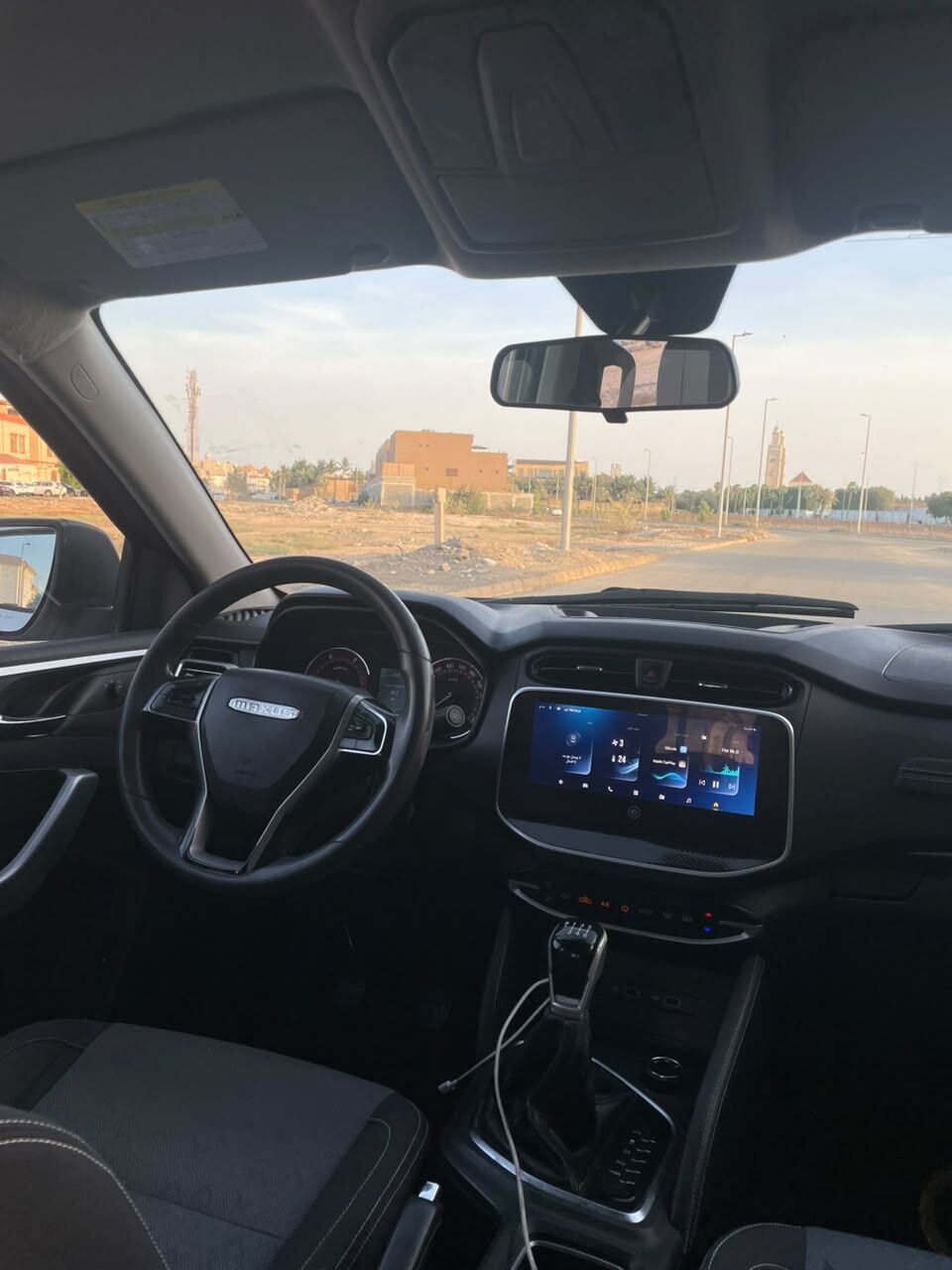 Jeddah, Vehicles, Cars & Trucks , SAR 34500,  Maxus T70,  2023,  Manual,  158000 KM,