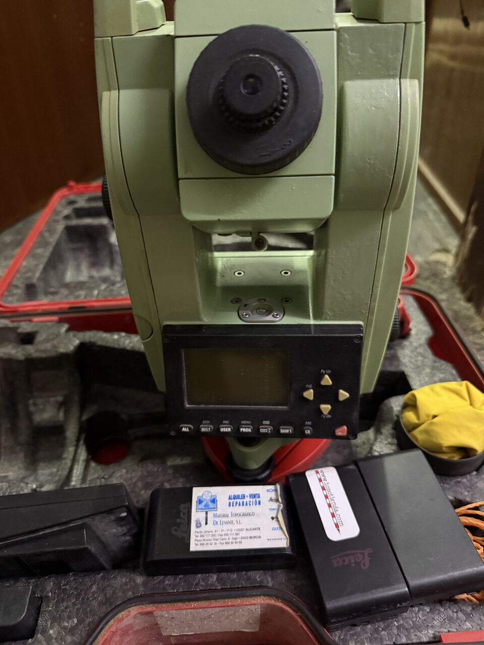 Jubail, Electronics, SAR 3500,  Leica TCR305 & Auto Level For Sale
