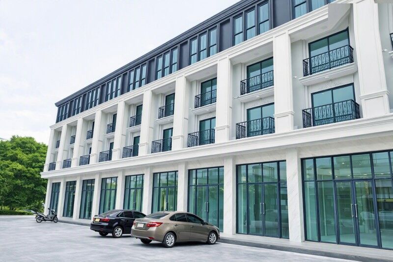 Bangkok, Villas, THB 59998,  20 Sq. Feet,  There Is A Kitchen, 2 Air Conditioners, On Nut 68-78, There Is A Parking Lot, Showroom,