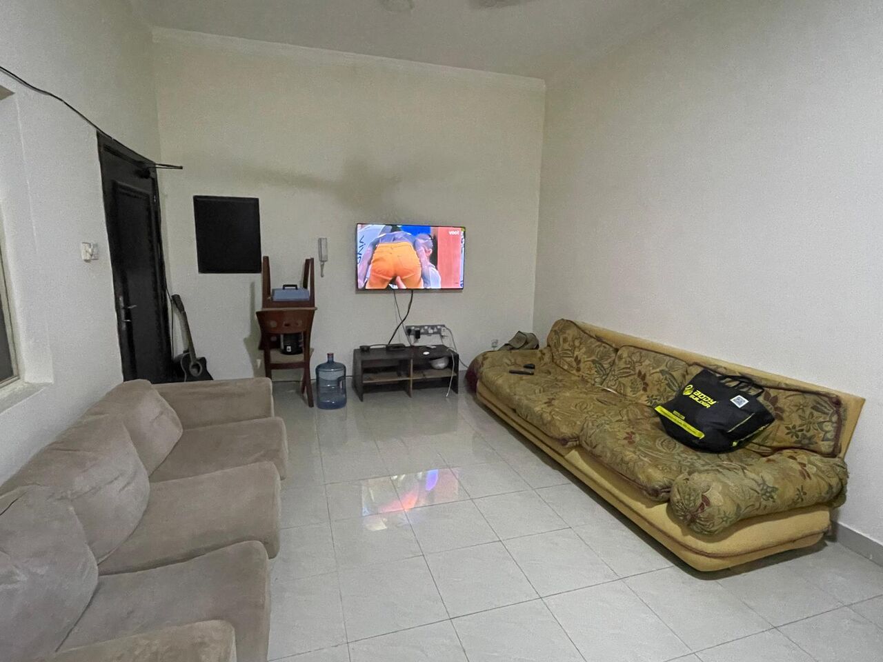 Umm Al Hassam, Bedspace For Rent, BHD 50/month,  100 Sq. Feet,  Bedspace Available For Executive Bachelor