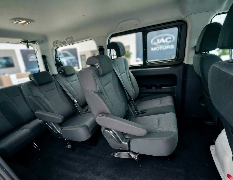 Mahooz, Vehicles, Cars & Trucks , BHD 2000,  JAC J7,  2026,  Manual,  1 KM,  JAC M4 - 9 SEATER PASSENGER VAN -  - Monthly Installments Without Bank