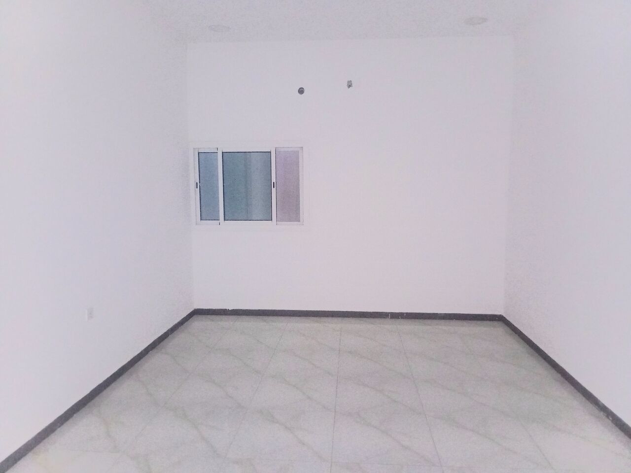 Tubli, Apartments, Flats, Houses & Villas, BHD 270/month,  3 BR,  3 BHK Apartment For Rent In Tubli. Negotiable. Call N WhatsApp 36761304