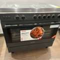 SAR 1500,  Toshiba 90L Electric Oven With 5-Burner Cooktop | Excellent Condition | Negotiable