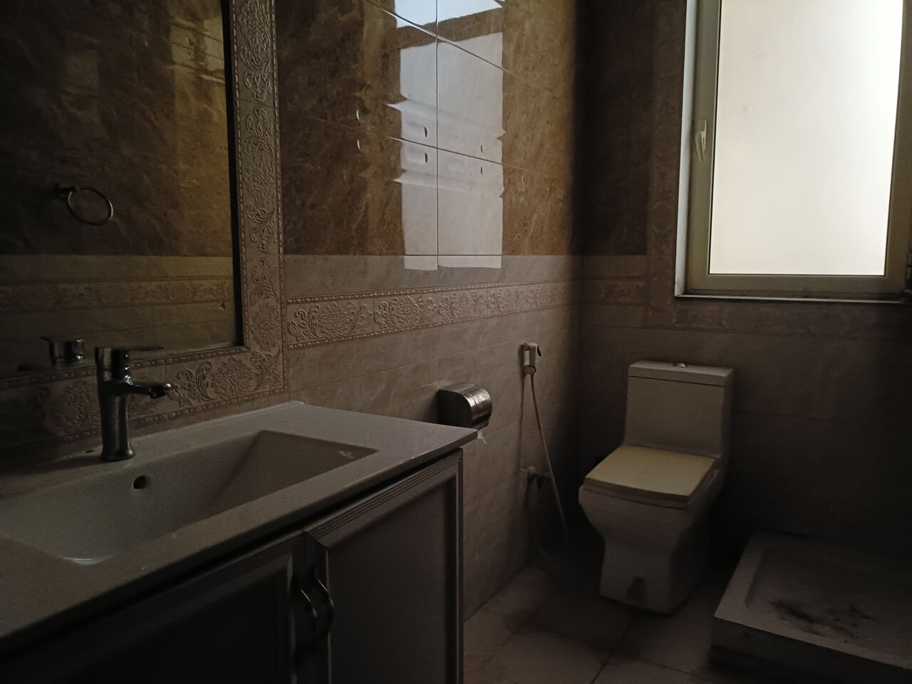 Mahooz, Apartments, Flats, Houses & Villas, BHD 190/month,  2 BR,  150 Sq. Meter,  Semi Furnished 2bhk Without Ewa
