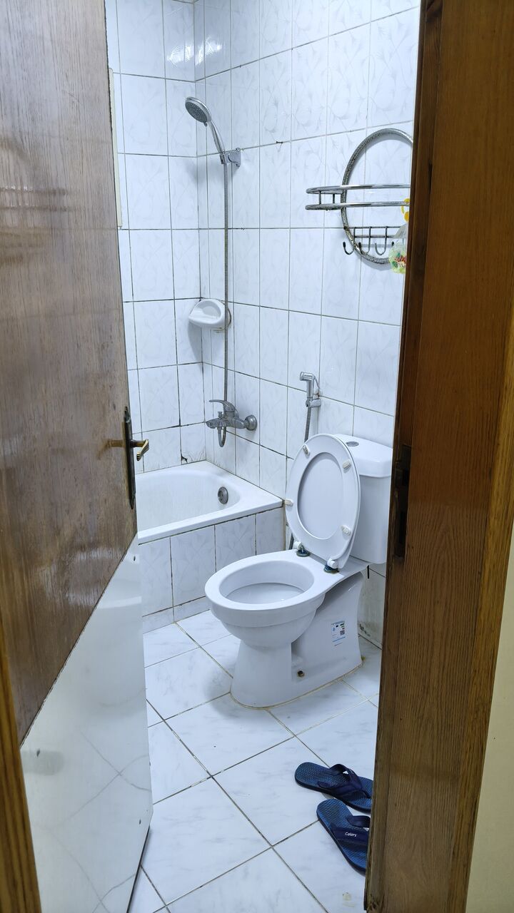 Al Khobar Al Shamalia, Bedspace For Rent, SAR 300/month,  Bed Space Available For Executive BachelorA Clean And Quiet Bed Space Is Available In A Sp