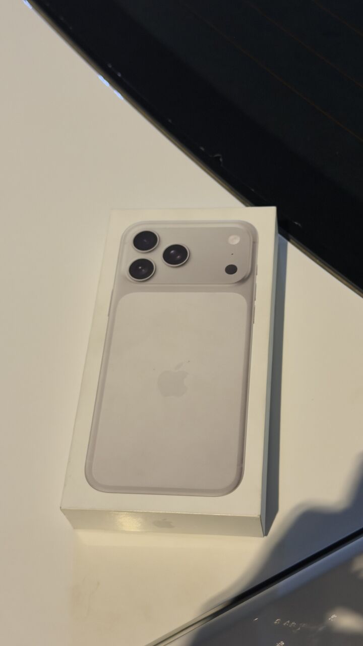 Riyadh, Mobile Phones, SAR 6250,  FOR SALE &ndash; IPhone 17 Pro Max (512GB) &ndash; Silver | Brand New & Sealed