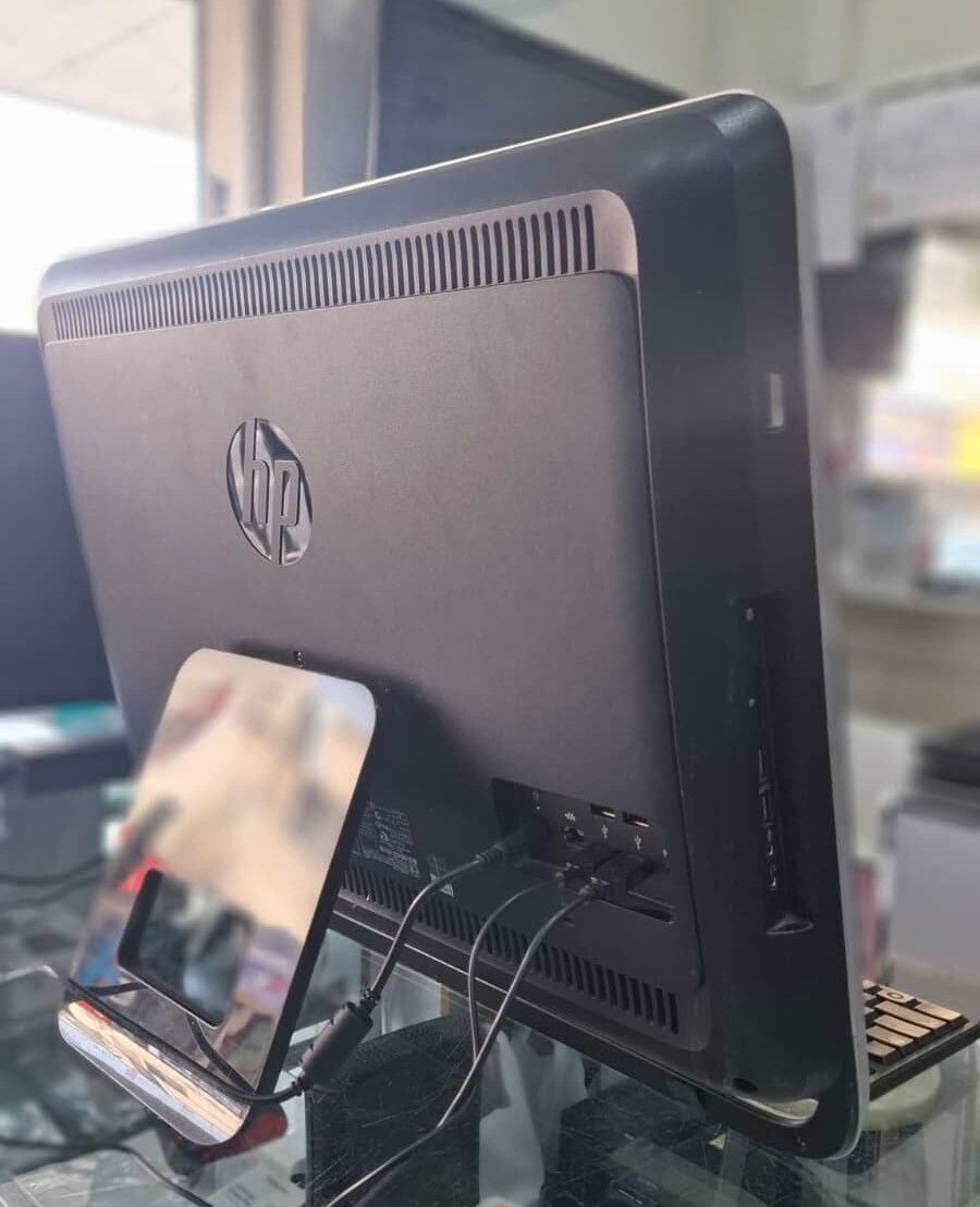 East Riffa, Computers, BHD 63,  HP AMD A6 All In One Computer With Radeon Graphics Cad 23" Full HD Display + 250GB SSD