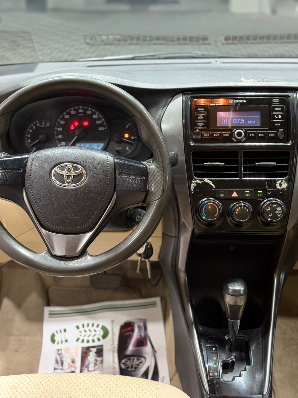 Jeddah, Vehicles, Cars & Trucks , SAR 34500,  Toyota Yaris,  2022,  Automatic,  2225000 KM,