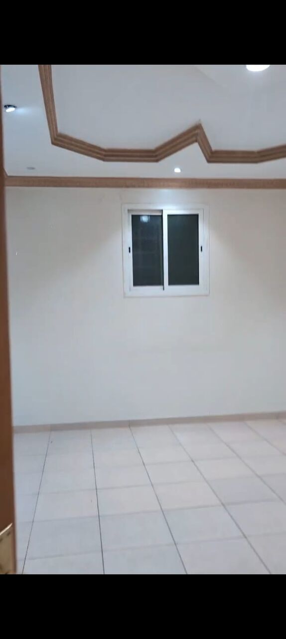 Al Rawdah, Apartments, Flats, Houses & Villas, SAR 36000/year,  3 BR,  Family Apartment With Lift Split AC Kitchen Cabintes Are Installed Well Maintain House