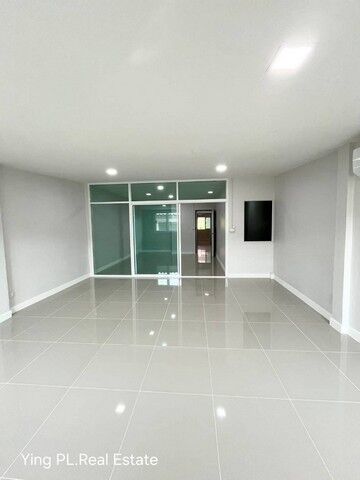 Bangkok, Villas, THB 22000,  27 Sq. Feet,  YG827 Vacant House For Rent, Ready To Move In, Good Location, Klongchan Villa Village 1,