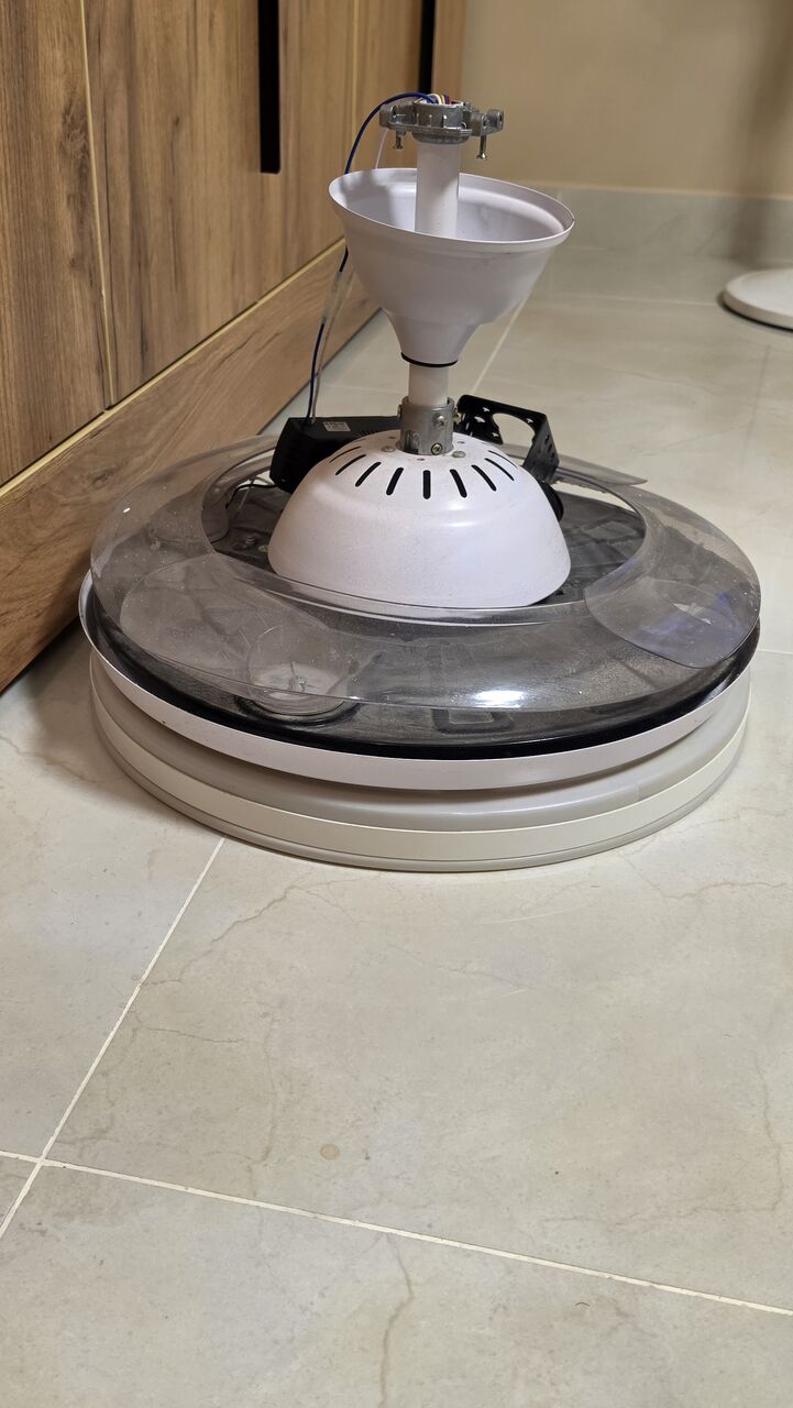 Manama, Electronics, BHD 5,  Fan/ Chandelier,  Fandlier For Sale