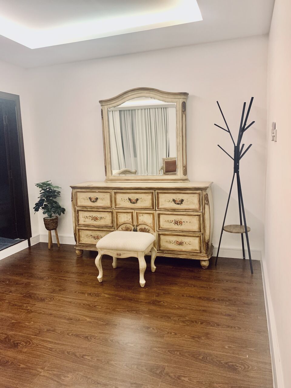 Olaya, Apartments, Flats, Houses & Villas, SAR 68000/year,  Furnished,  1 BR,  70 Sq. Meter,  City Center Apartment On Tahliah Street