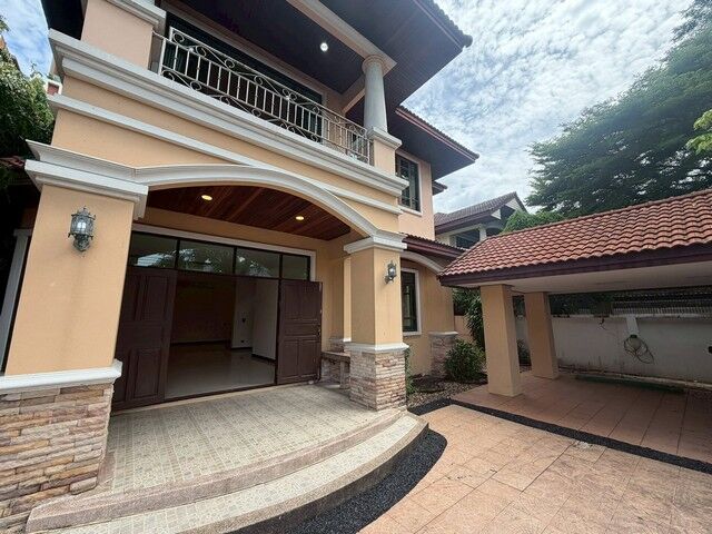 Bangkok, Villas, THB 90000,  100 Sq. Feet,  2-story Detached House For Rent, 100 Sq M, Ekkamai 10 (Soi Pridi Banomyong 25),