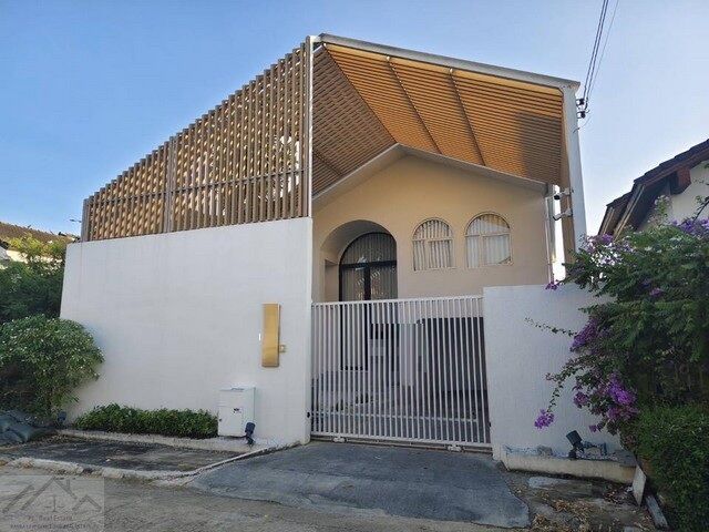 Bangkok, Real Estate For Sale, THB 7900000,  2 BR,  50 Sq. Feet,  Luxury Detached House For Sale, 2 Floors, 50 Sq M., Muang Thong Garden Village,