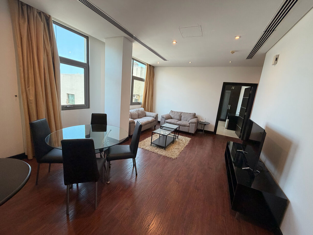 Mahooz, Apartments, Flats, Houses & Villas, BHD 440/year,  2 BR,  Luxury Fully Furnished 2 Bedroom Apartments For Rent &ndash; Mahooz