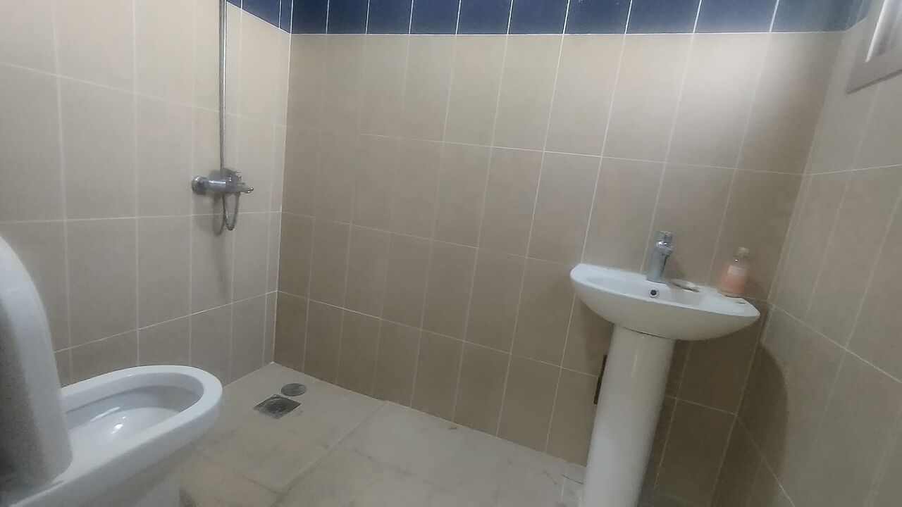 East Riffa, Apartments, Flats, Houses & Villas, BHD 140/year,  1 BR,  East Riffa:- Studio Flat On Rent With Unlimited Ewa..