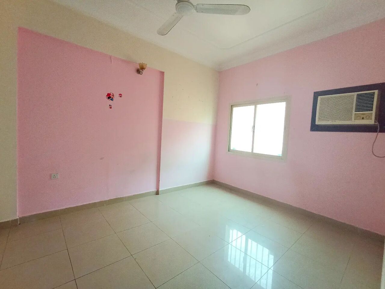 Umm Al Hassam, Apartments, Flats, Houses & Villas, BHD 150/month,  1 BR,  Amazing Unfinished 1 Bedroom Flat Available In Umm Al Hassam