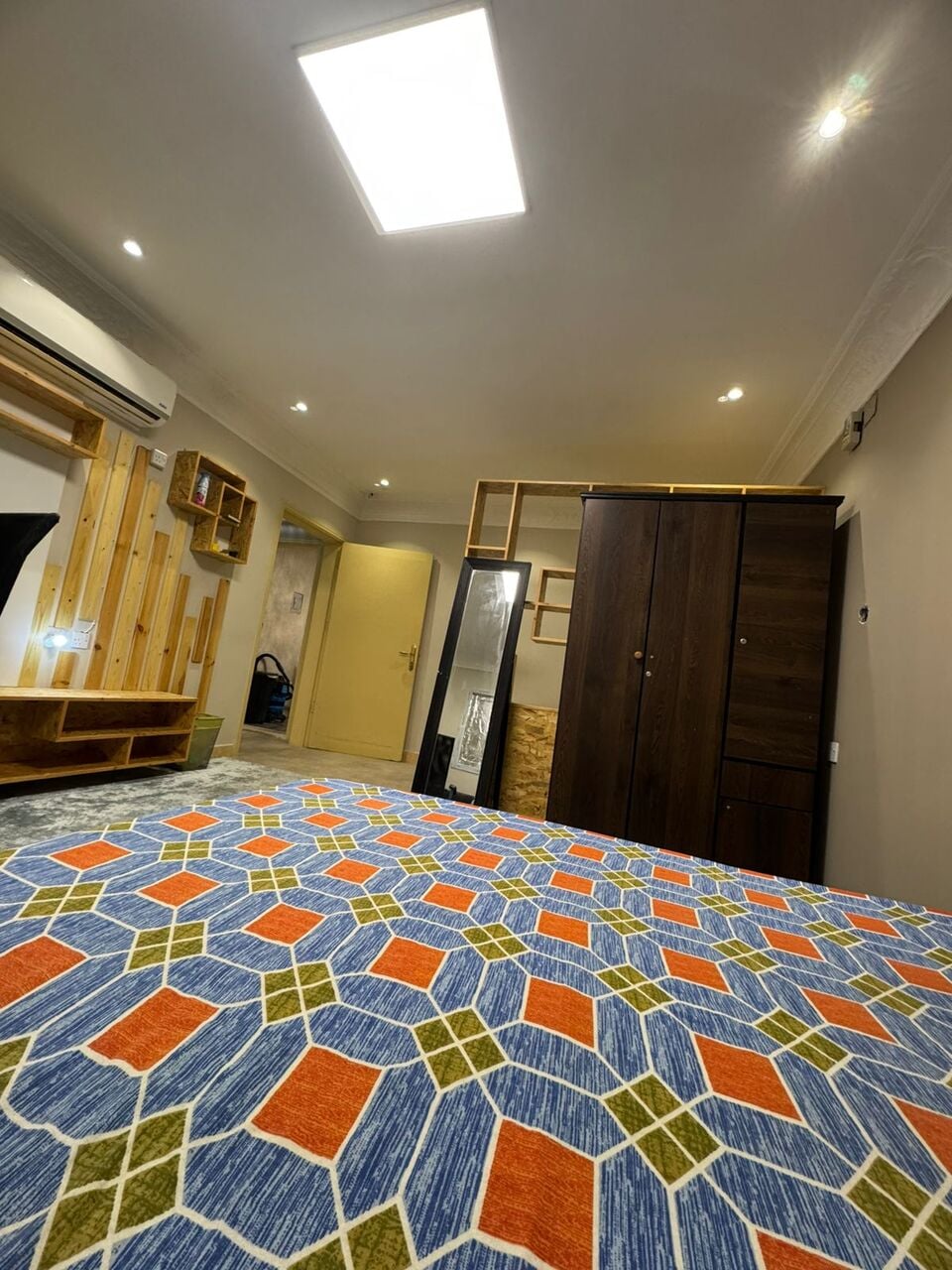 Olaya, Rooms for Rent, SAR 4000/month,  SAR 4000/month, Furnished Flat For Executive Bachelor Or Family - MOI Metro Station-Olaya