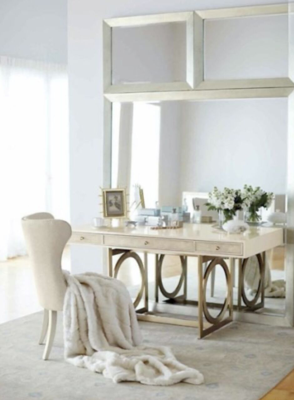 Abu Dhabi, Furniture, AED 7000,  Salon Alabaster Bernhardt Salon Desk. Original Price: $3,160