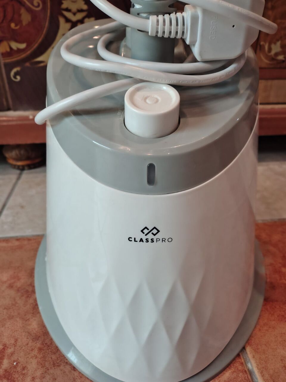 Al Khobar Al Shamalia, Appliances, SAR 375,  Beko Electric Stove And Classpro Upright Steam Iron