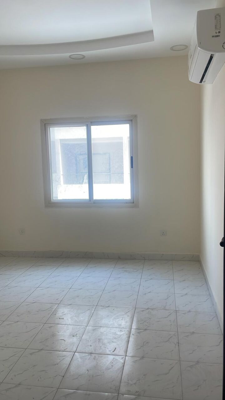 Hidd, Apartments, Flats, Houses & Villas, BHD 250/month,  4 BR,  Flat For Rent In Hidd