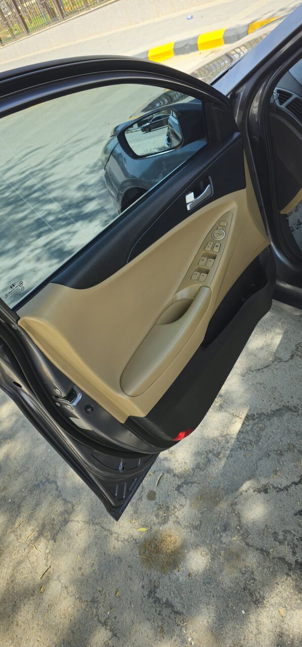 Al Badiah, Vehicles, Cars & Trucks , SAR 26500,  Hyundai Sonata,  2013,  Automatic,  370 KM,    -