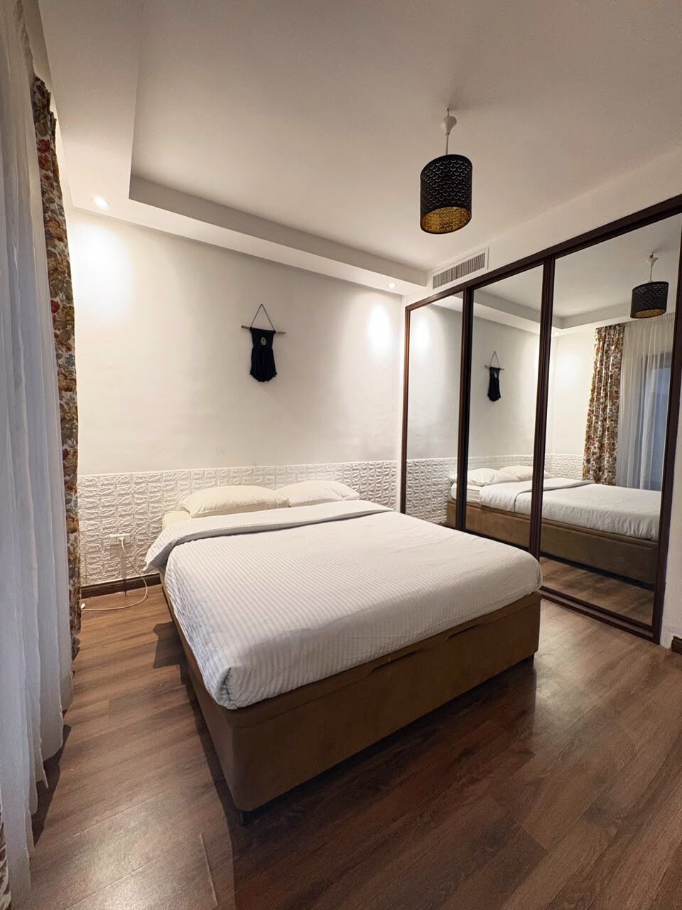 Amman, Apartments, Flats, Houses & Villas, JOD 12/year,  2 BR,  120 Sq. Meter,  Full Furnished Apartment For Rent In Umm Uthainah